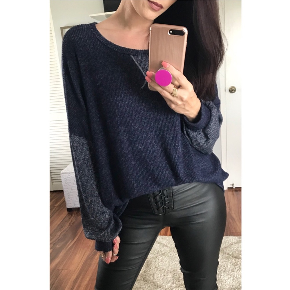 SOLD OUT | LAST 1 | NOEL Hacci Cashmere Sweater - Picture 1 of 7